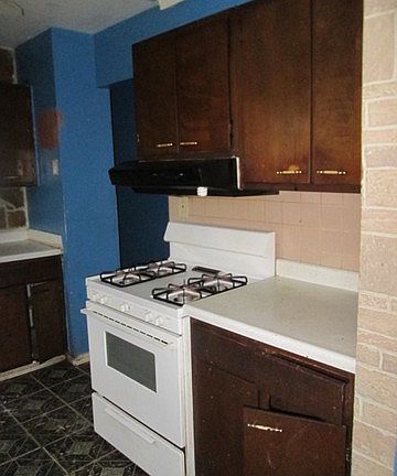 4th image of 313 Brierhill Dr