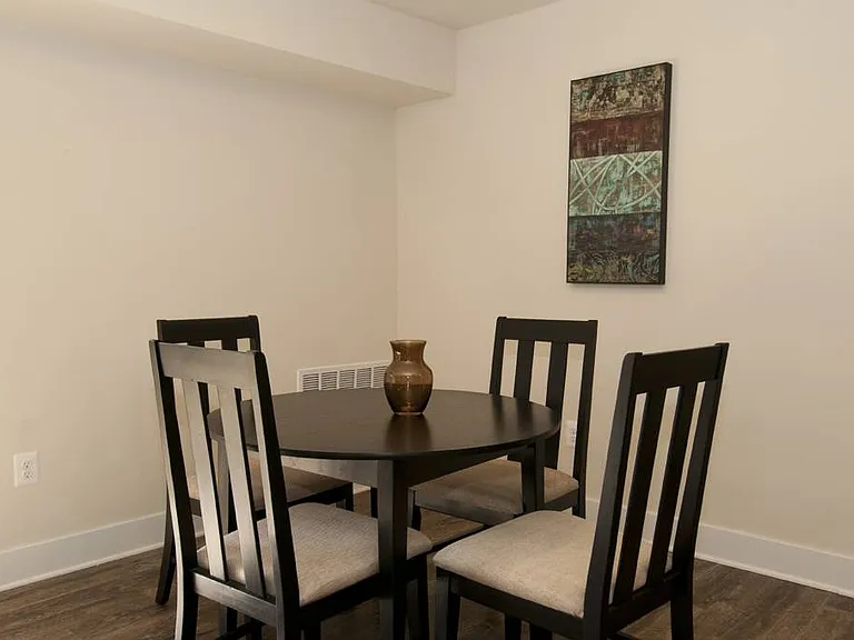 Auden Place — Photo 9