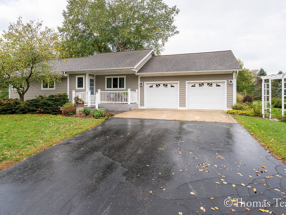 1st image of 1111 Alden Nash Ave SE