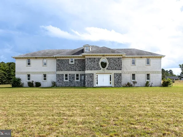 12062 Laurel Rd, Laurel, DE 19956