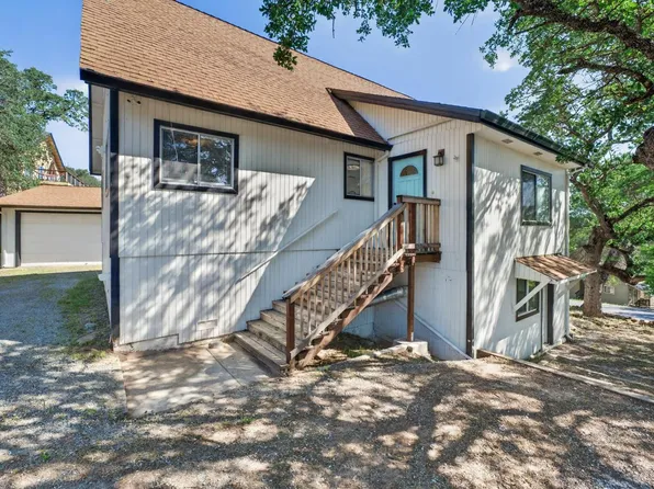4698 Kiva Dr, Copperopolis, CA 95228