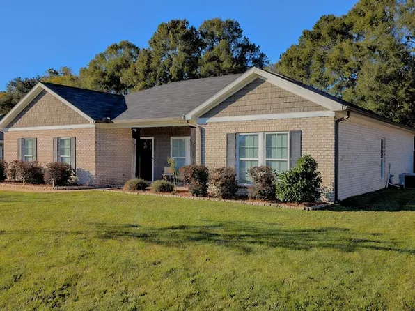 108 Magnolia Ln, Newton, AL 36352