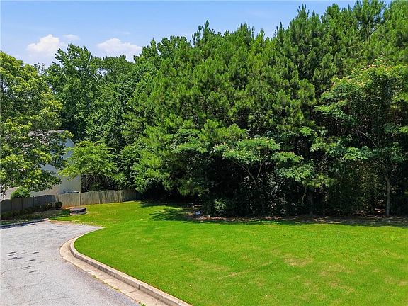 4th image of 0 Austell Rd