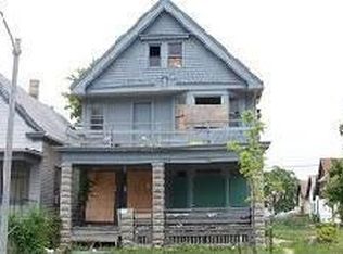 2466 W Keefe Ave, Milwaukee, WI 53206