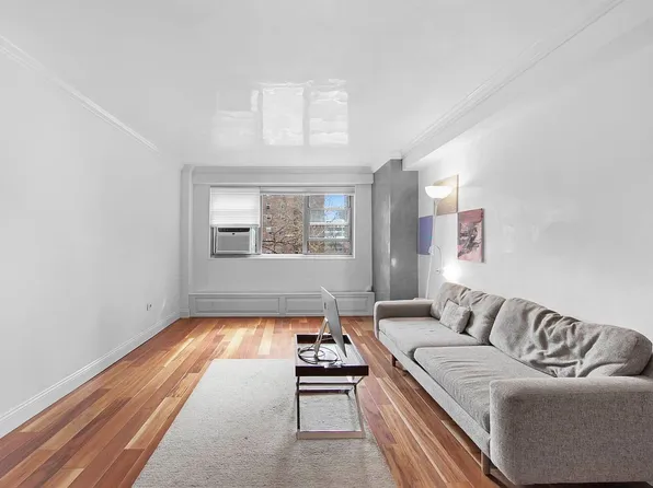 195 Adams St APT 3G, Brooklyn, NY 11201