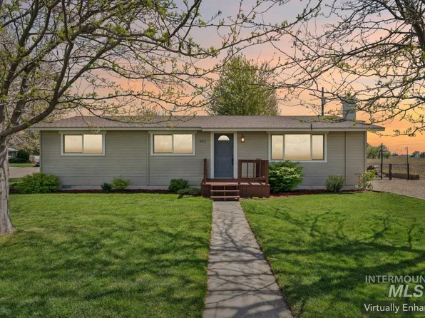 902 S Arizona Ave, Fruitland, ID 83619