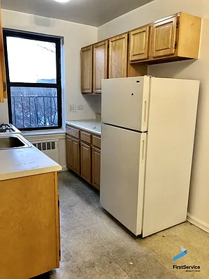 Rented by FirstService Realty (legacy) | media 17