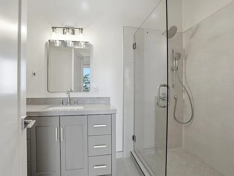 172 Bella Vista Ave #C — Photo 21