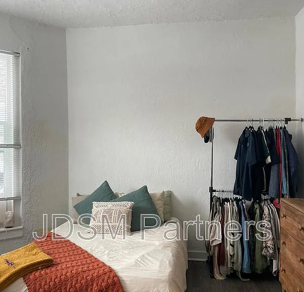 1263 Clarkson St #2 — Photo 10