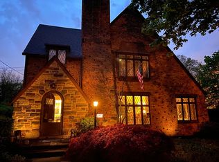 3256 Stockholm Rd, Shaker Heights, OH 44120