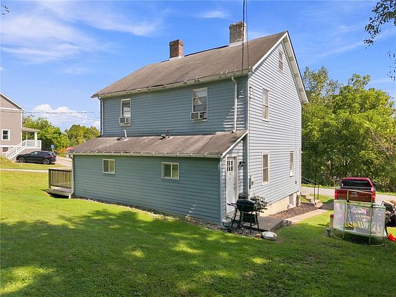 2nd image of 247 Maple St