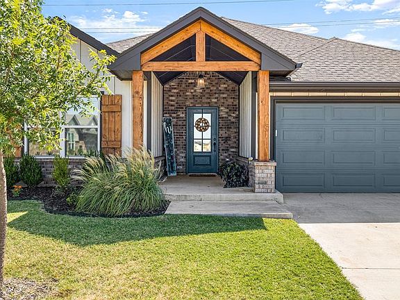 4th image of 8624 Arman Dr