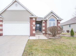 317 NE Eaglewood Dr, Ankeny, IA 50021