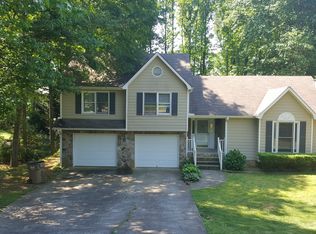 4075 Derby Dr, Cumming, GA 30040