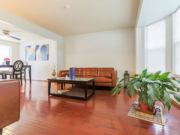 4th image of 1115 Sea Biscuit Ct