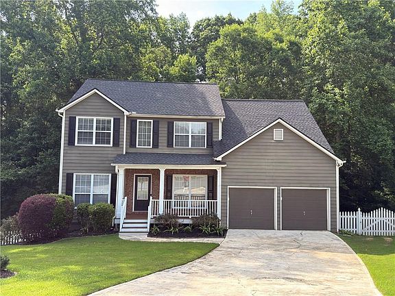 3rd image of 5706 Amberside Ln