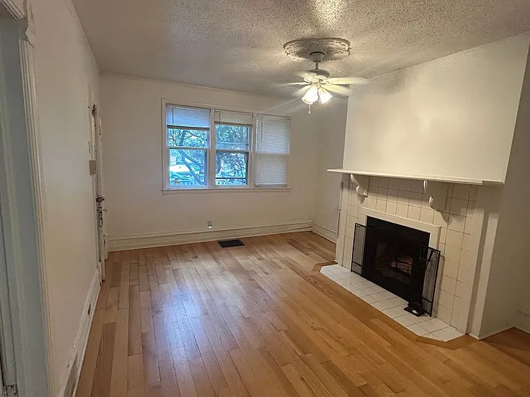 2718 N Wilton Ave #1 — Photo 1