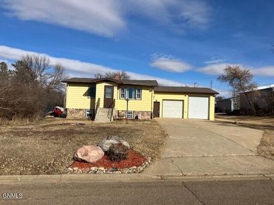 418 S Elk St, Hebron, ND, 58638