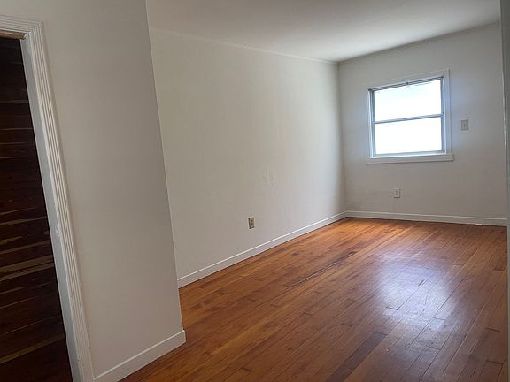 5th image of 722 Shotwell St APT C