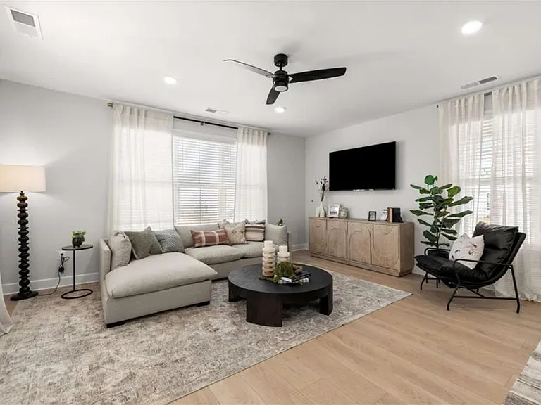 5150 Adairview Circle Hvn #4610 — Photo 25