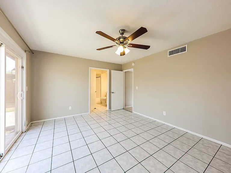 9632 W El Caminito Dr — Photo 11