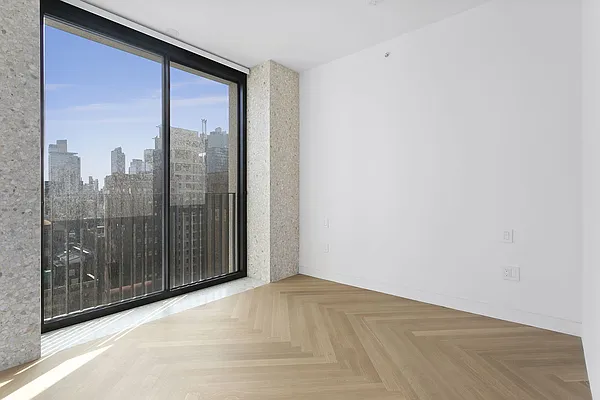 Rented by Compass | media 19