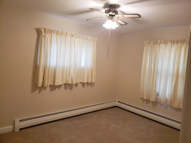12044 Sunset Dr — Photo 11