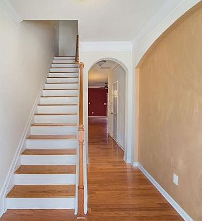 2nd image of 789 Arbor Gate Ln