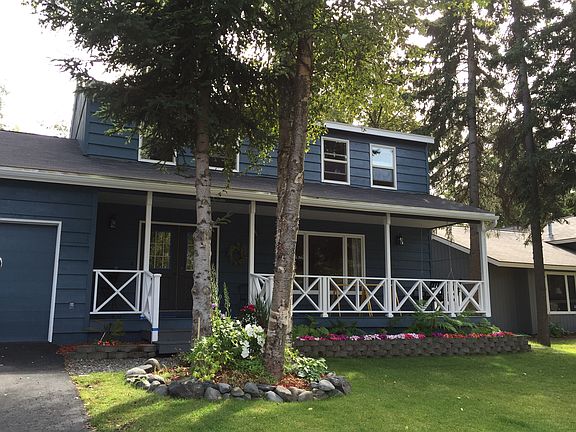 Curb Appeal Porch/Landscape
