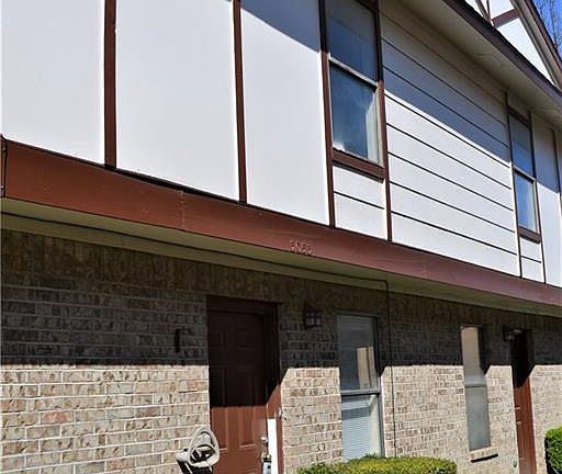 4th image of 3045 Olympia Dr