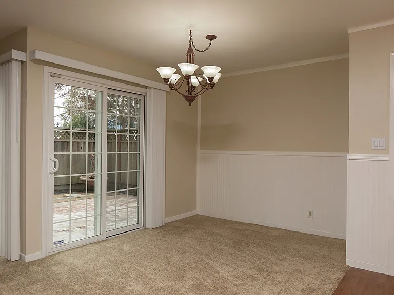 716 Garden Creek Pl — Photo 4