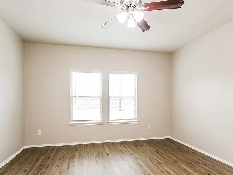 23426 Harrow Field Ln — Photo 10