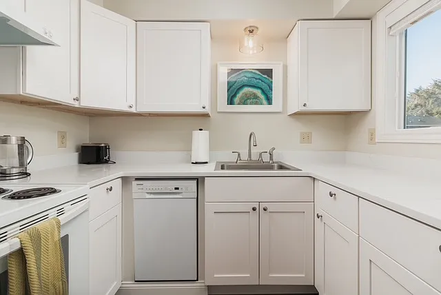 2346 NW Keel Ave — Photo 19