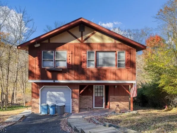 57 Winding Way, Byram Twp., NJ 07821
