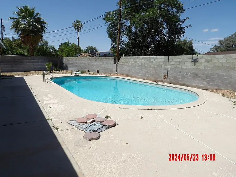 4240 Gaye Ln — Photo 21