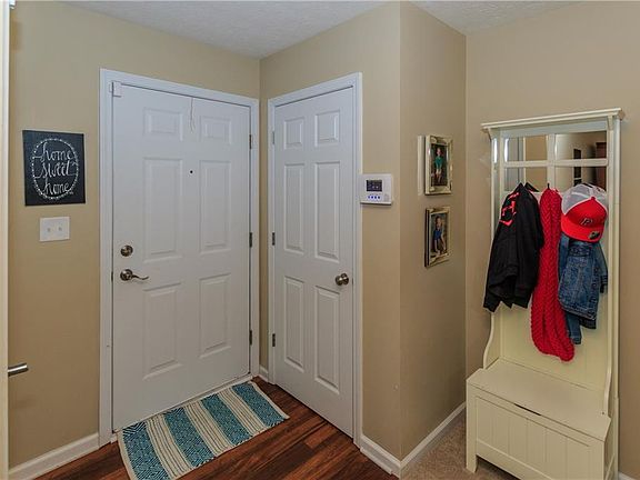 3rd image of 5707 Augusta Woods Dr