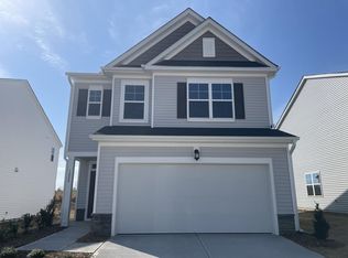 1220 Matterhorn Dr, Fuquay Varina, NC 27526