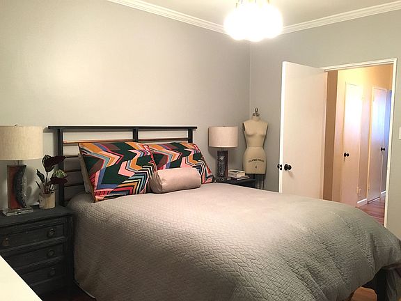 5th image of 12 W 9th St APT 5B
