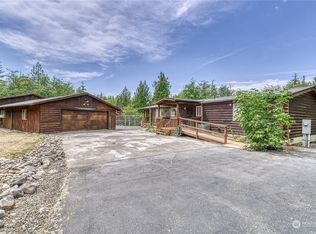 3261 E Harstine Island Rd N, Shelton, WA 98584
