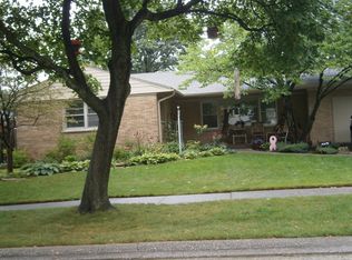 218 Austin Ave, Park Ridge, IL 60068