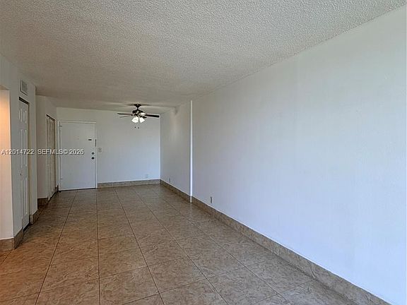 3rd image of 2000 Atlantic Shores Blvd APT 118