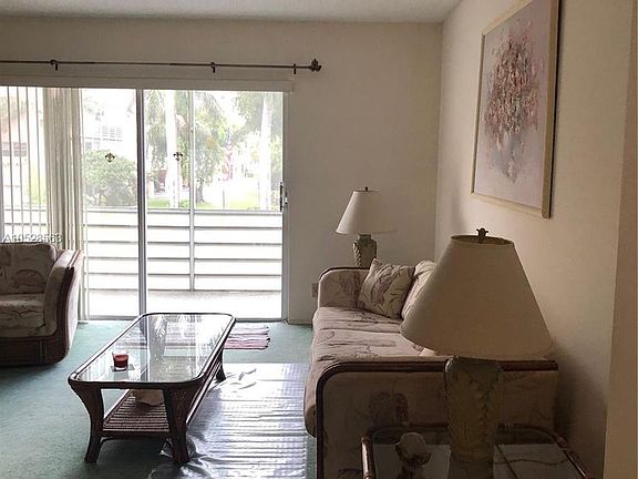 5th image of 1425 Atlantic Shores Blvd APT 204