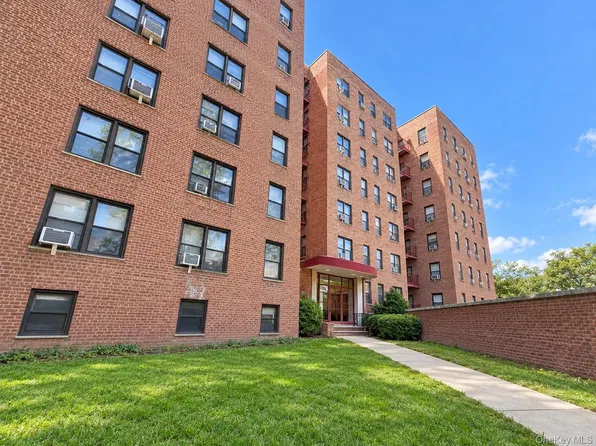 150-30 71th Ave #2J, Kew Garden Hills, NY 11367