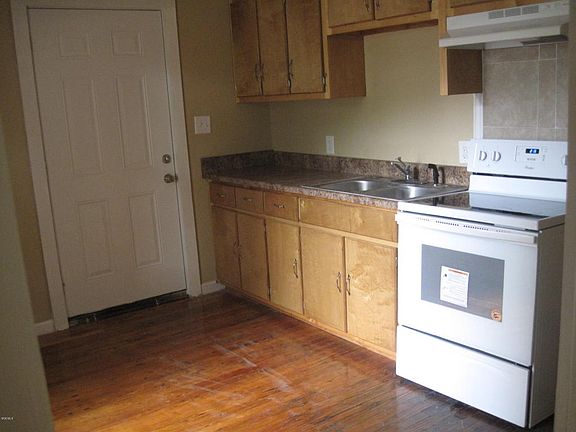 4th image of 2206 Ingalls Ave