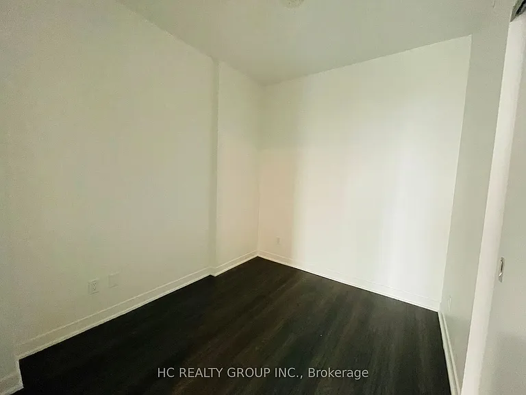 185 Alberta Ave #708 — Photo 16