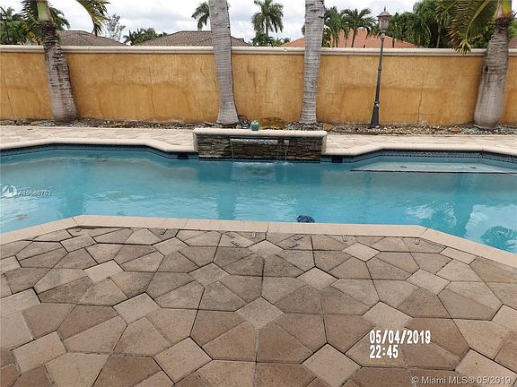 3rd image of 16770 NW 86th Ct