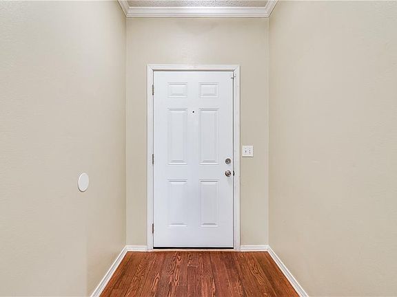 3rd image of 6510 Stetter Dr