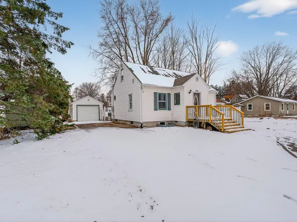 440 W 1st St, Rush City, MN 55069