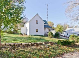 203 Maple St NW, Depauw, IN 47115