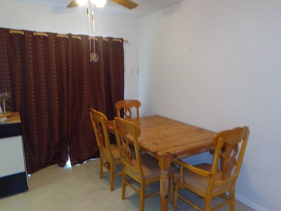 5th image of 119 Hillcrest Dr